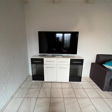 Tiny Apartment With Amazing View, Garden & Terras Schattdorf Esterno foto