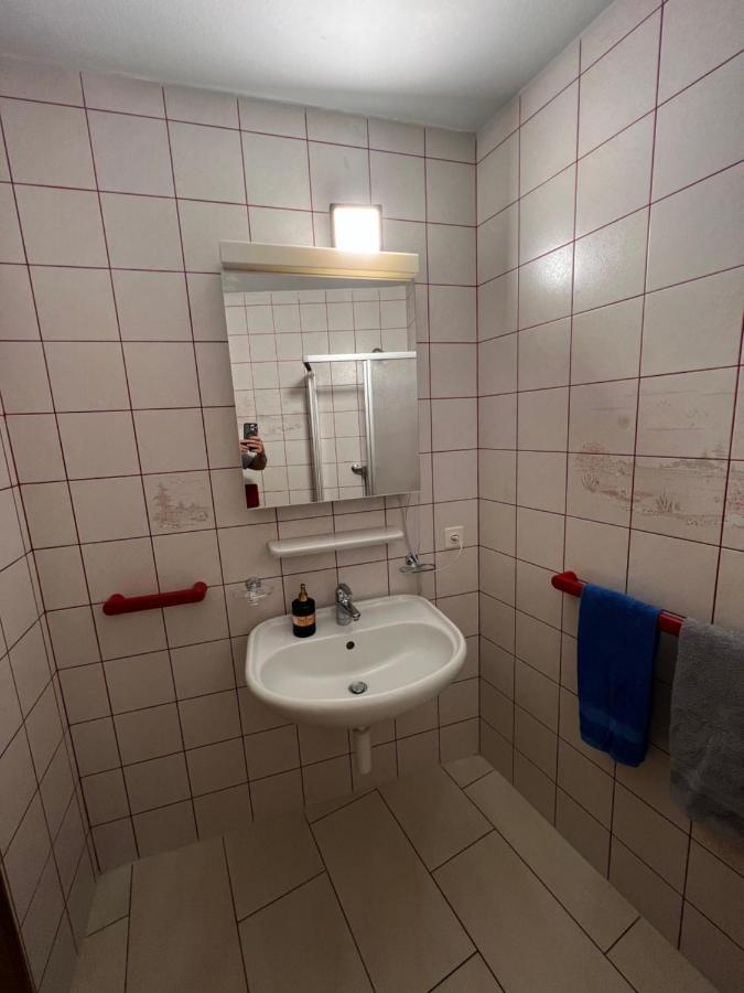 Tiny Apartment With Amazing View, Garden & Terras Schattdorf Esterno foto