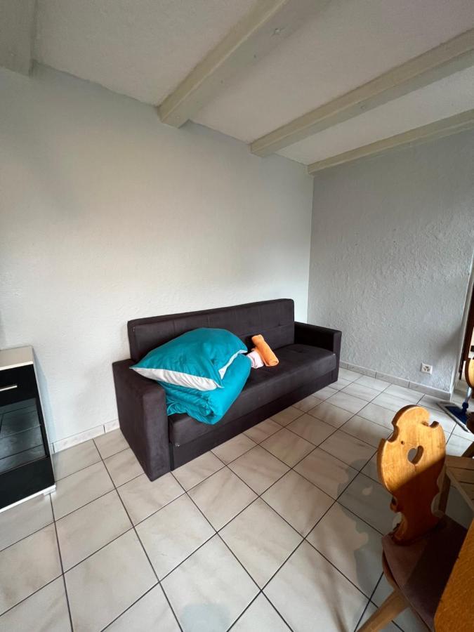 Tiny Apartment With Amazing View, Garden & Terras Schattdorf Esterno foto